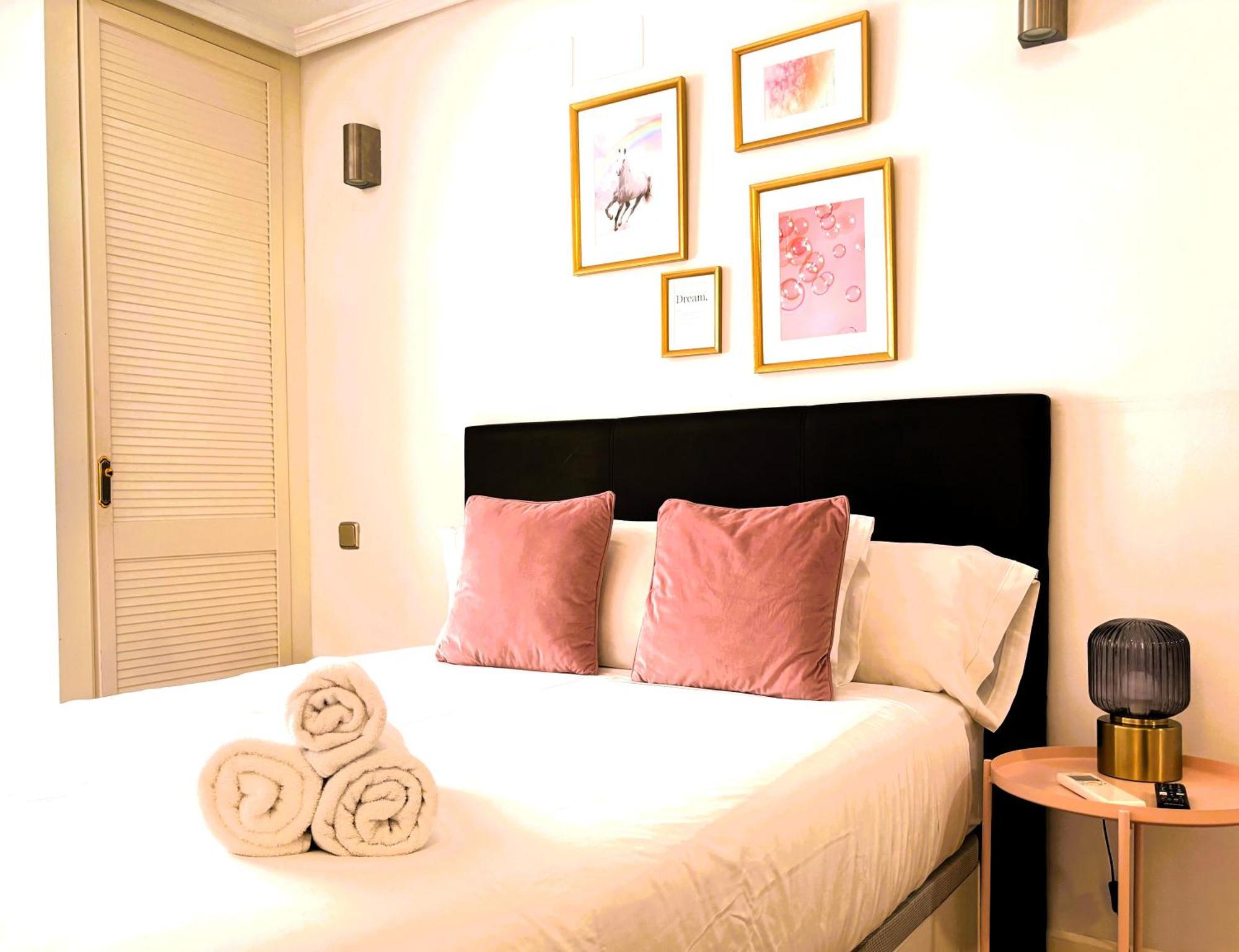 CHUECA Apartamentos Madri Exterior foto